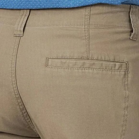 NWT Wrangler 42x30 Five Star Mens Cotton Relaxed Fit Stretch Cargo Pants, Barley - Picture 4 of 9